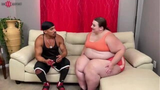 SSBBW Kayla Peach Working Out by fucking Puerto Rock