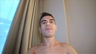 Jordi el niño polla se folla a la pornostar milf britanica Frances Bentley en privado